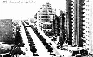 Oran - Boulevard de Lattre de Tassigny en enfilade